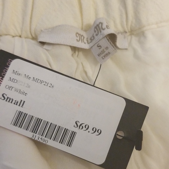 NEW Miss Me shorts - Picture 5 of 8